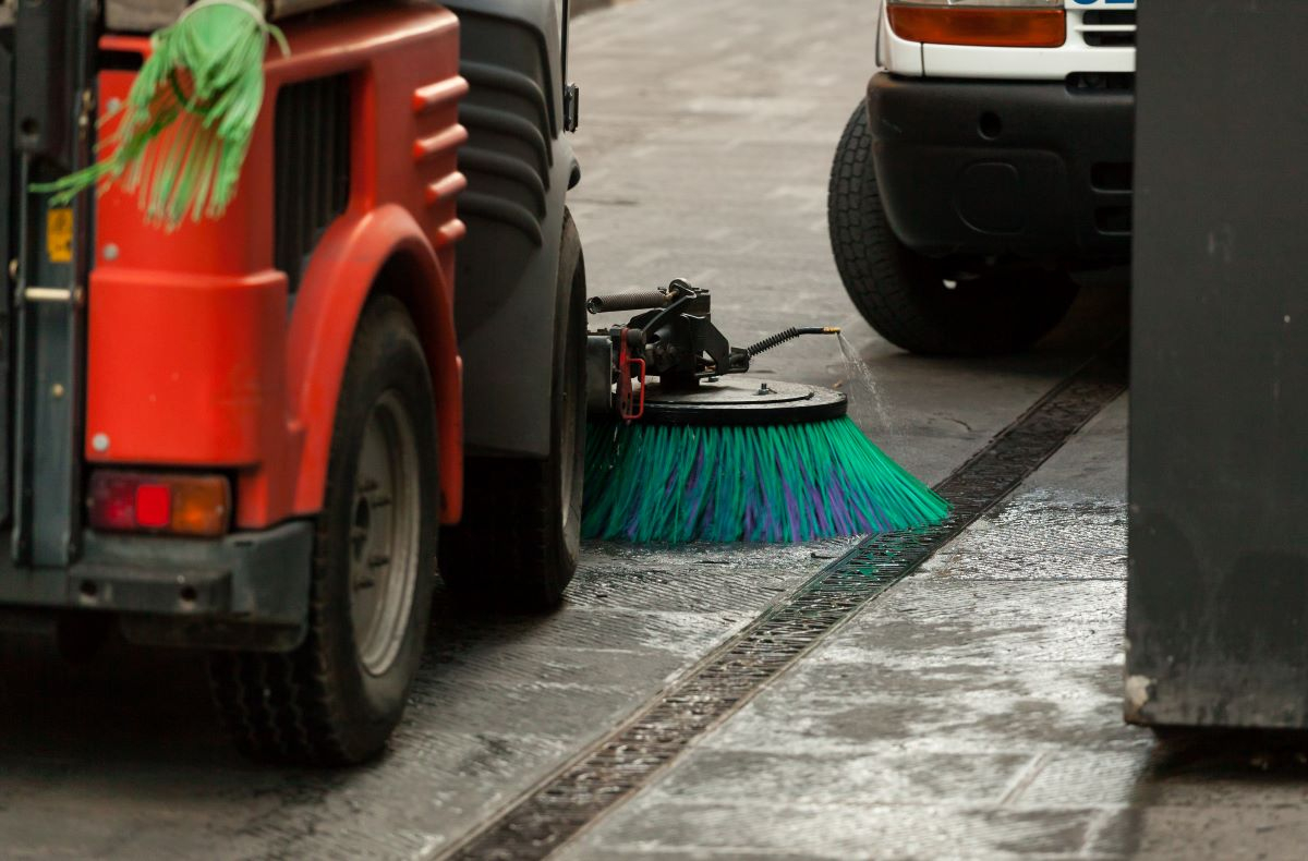 Economia circolare locale con la ghiaia antineve gratuita di Dolomiti Ambiente