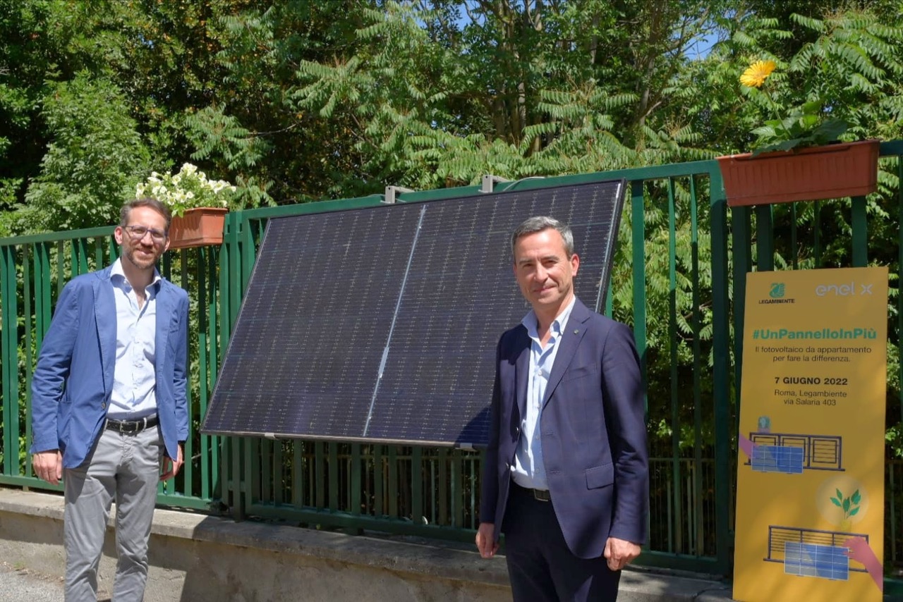 Clima e povertà energetica: così il fotovoltaico da appartamento può fare la differenza 