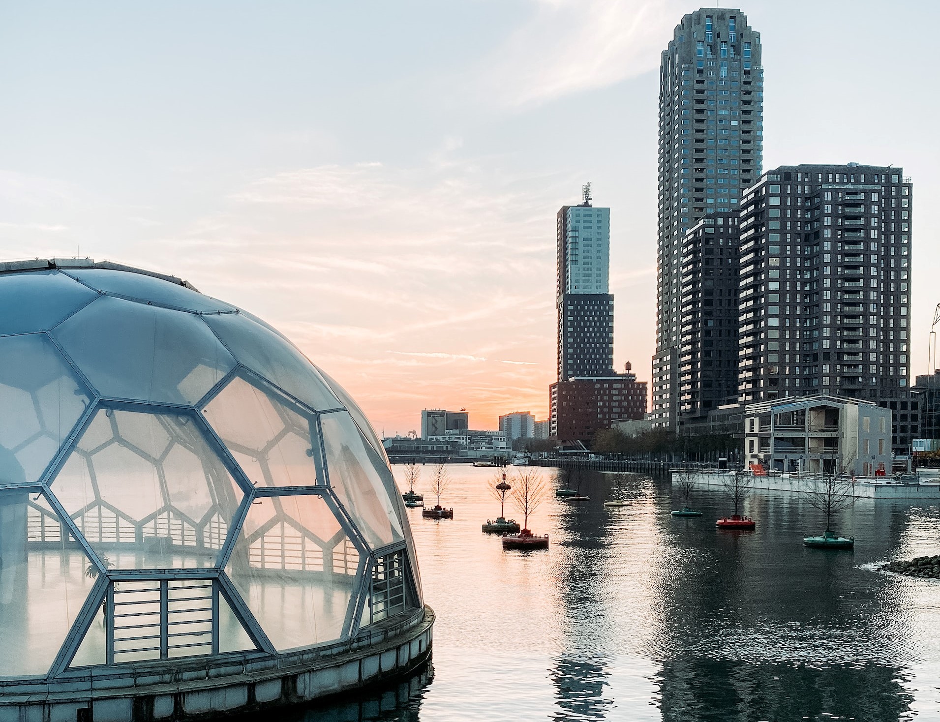 Biennale di Rotterdam: l’architettura del futuro fa i conti con il clima