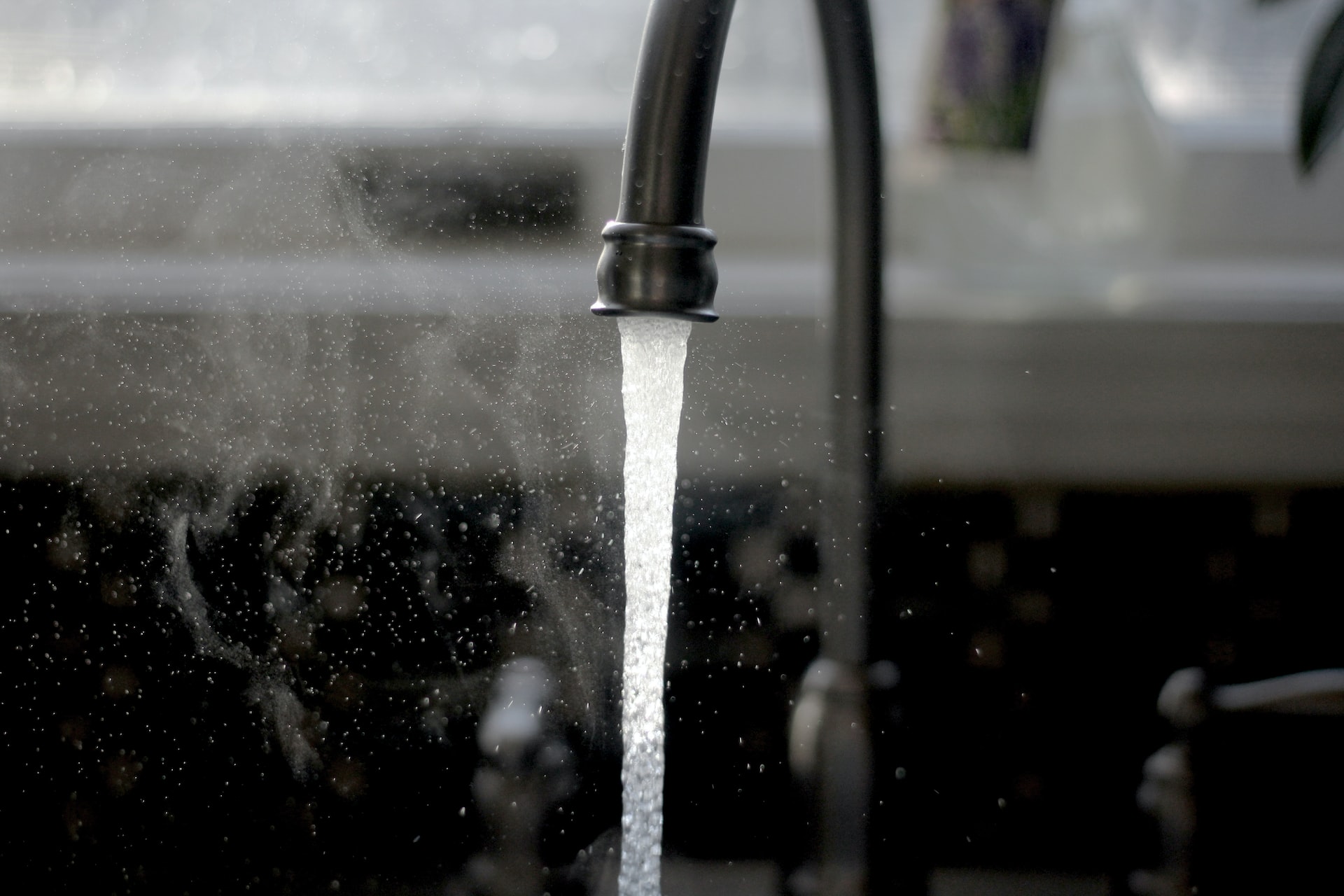 Acqua, ecco i nuovi paradossi italiani 