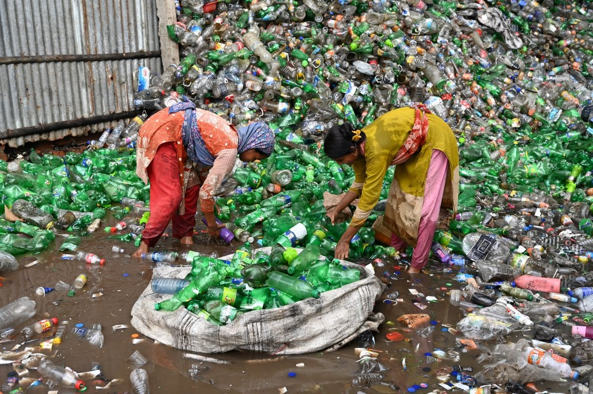 Thailandia: stop alle importazioni di rifiuti in plastica