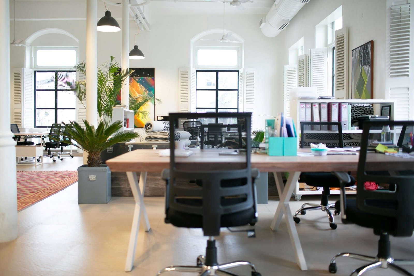 Startup Lendis: office furniture and products for rent to fight waste