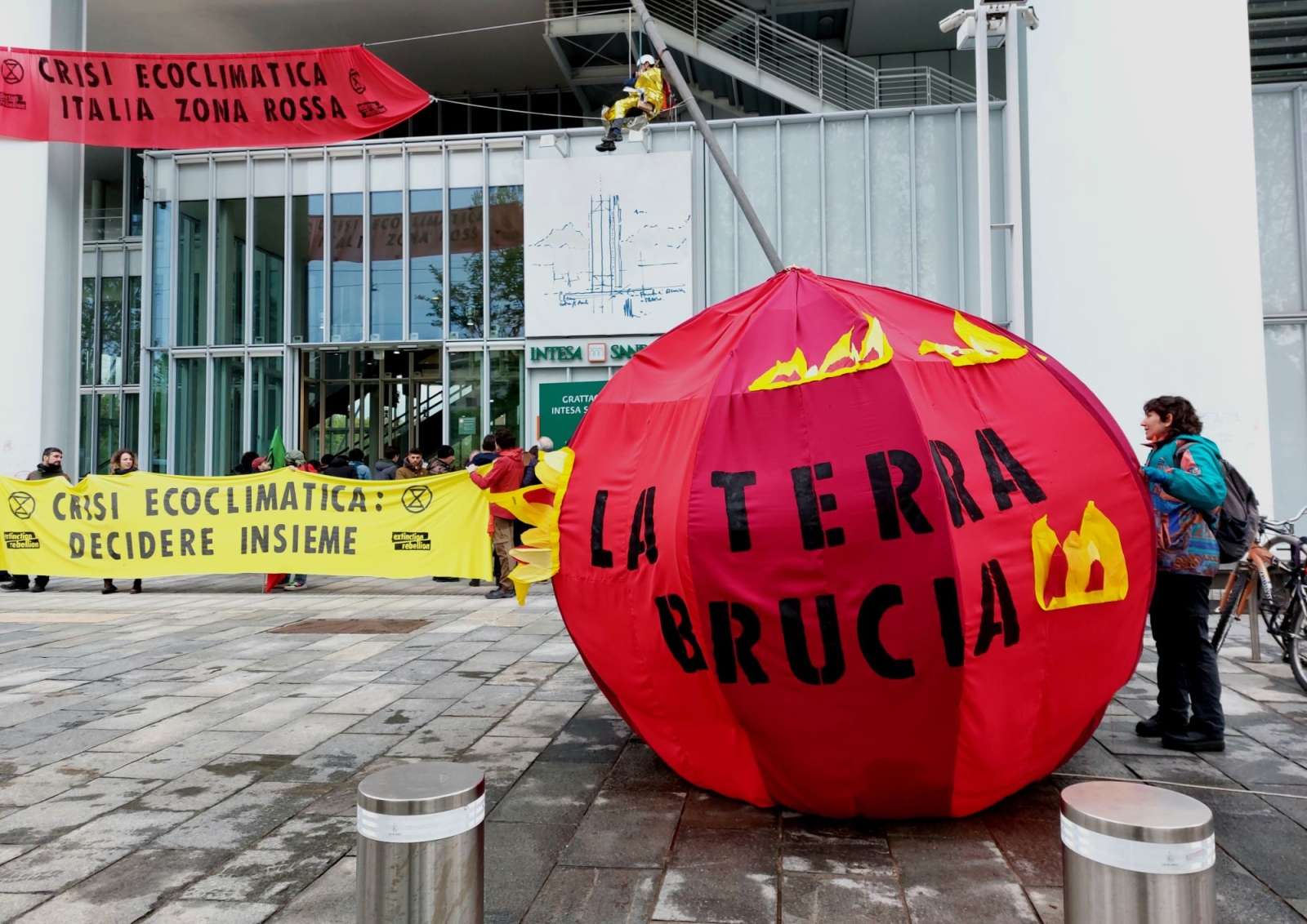 G7 Clima Ambiente Energia al via, e Torino si accende per le proteste